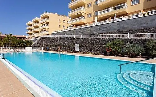 Apartamento Primavera أرونا شقة